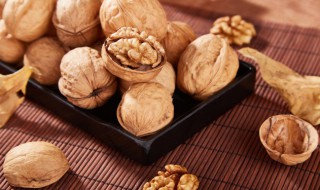 核桃仁冷冻后需解冻吗（核桃仁冷冻后需解冻吗能放多久）
