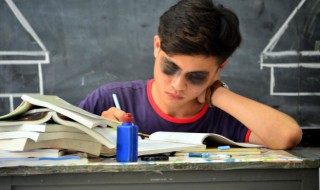 啊的第四声怎么组词 啊的第四声组词介绍