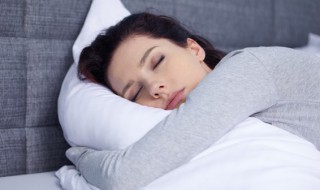 梦见很多蛇缠住自己的腿 梦见很多蛇缠住自己的腿好不好