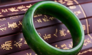 翡翠毛料的鉴别 翡翠毛料怎么鉴别