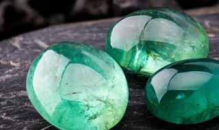 山水翡翠牌子寓意 山水翡翠牌子寓意介绍