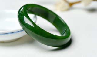 怎样变别翡翠玉的真假 翡翠玉的真假方法