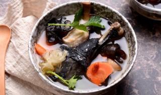 炖鸡放什么调料好吃 炖鸡的时候放什么调料好吃