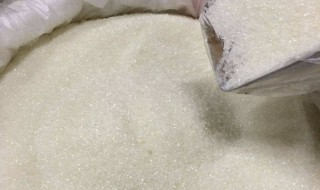 红烧菜肴为什么放白糖 红烧菜肴为什么放白糖? 呈色、提香 去腥