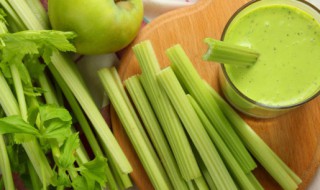 芹菜为什么要焯水 芹菜为什么要焯水才能使用吗