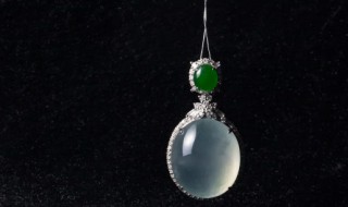 冰种阳绿翡翠价格 阳绿冰种翡翠多少钱