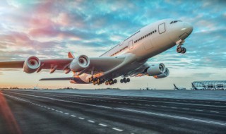 坐飞机可以带白酒吗(出国坐飞机可以带白酒吗)