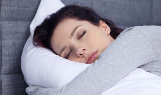 梦到陌生男人 梦到陌生男人缠着自己