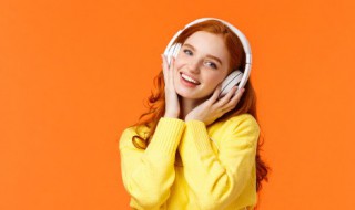 慢慢的来吧慢慢的走吧什么歌(慢慢走过来是什么歌)