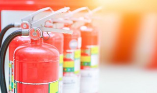 家里有的消防安全器材有哪些（家里消防安全器材有哪些?）