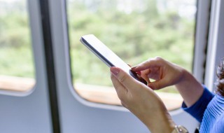 苹果手机怎么自动开机（苹果手机怎么自动开机设置）