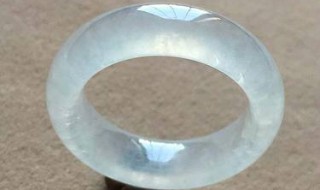 翡翠白冰种 翡翠白冰种和晴水种哪个好些