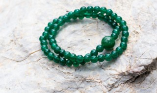 翡翠糯种好吗 翡翠糯种值得买吗