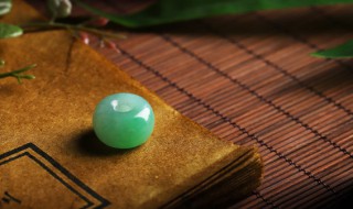 糯冰种翡翠值钱吗（糯冰种翡翠现在什么价位）