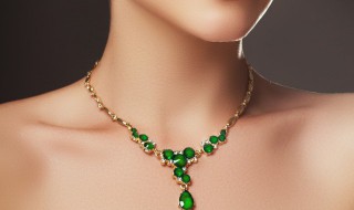 糯种翡翠能越戴越透吗（糯冰种翡翠会越戴越透吗）