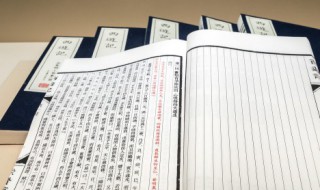 书放在柜子里发霉了怎么办（书柜发霉怎么处理）