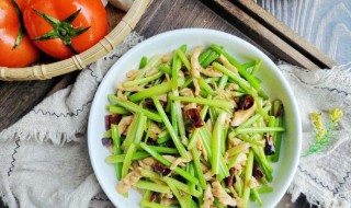 芹菜和鸡肉相克吗 鸡肉和芹莱相克吗