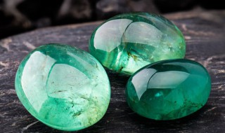 翡翠分类等级划分（翡翠分级别）