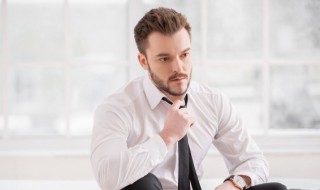 r开头的男性英文名好听的英文名(r开头的男生英文名好听)