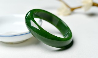 缅甸翡翠什么样的好 缅甸翡翠是最好的吗