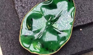 翡翠荷叶的寓意 荷花翡翠的寓意