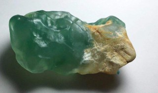 翡翠原石去皮 玉石原石去皮