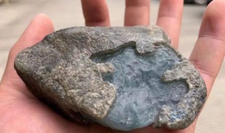 莫西沙翡翠原石 莫西沙翡翠原石皮壳特征