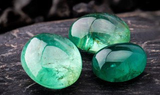 翡翠佩戴好处 翡翠的好处