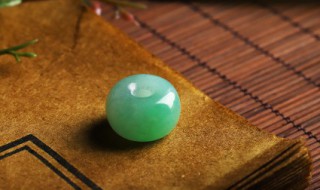 在哪里买翡翠好(买翡翠去哪里买好)