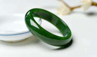 油青种翡翠好吗 翡翠油青的好吗