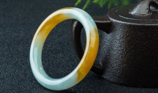 翡翠有黄翡好吗 翡翠中有黄翡好吗