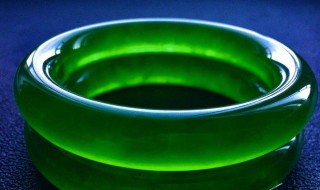 最值钱的翡翠(最值钱的翡翠手镯)