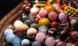 是翡翠好还是玉好（是翡翠好还是玉好?）