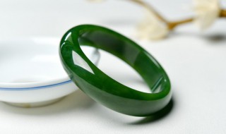 翡翠专业知识 翡翠的知识和介绍