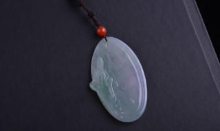 翡翠手镯棉絮多好吗（翡翠玉镯棉絮多好还是少好）