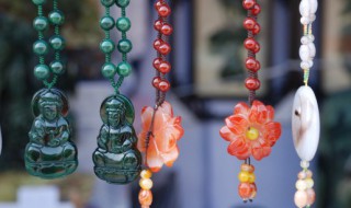 油青翡翠值钱吗 油青翡翠值钱吗?