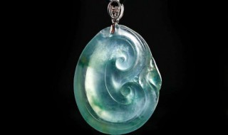 玉髓和翡翠哪个值钱 玛瑙玉髓和翡翠哪个值钱