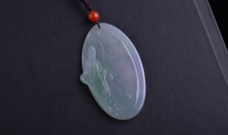 乌鸡种翡翠值钱吗(乌鸡种翡翠是翡翠吗)