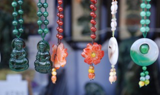 翡翠危料是不是不值钱(翡翠危料值得购买吗)