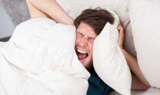 梦见掉了大牙（梦见掉了大牙是什么征兆）