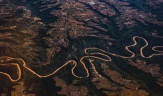 母亲河入什么海（母亲河是什么海）