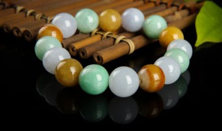 翡翠哪种好 佘太翠和翡翠哪种好