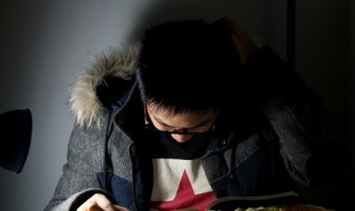 高一厌学怎么办（高一学生厌学怎么办如何开导孩子）