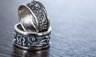 中指戴戒指什么意思男 中指戴戒指什么意思男生