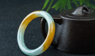 翡翠有裂纹还值钱吗 有裂纹的翡翠还值钱吗