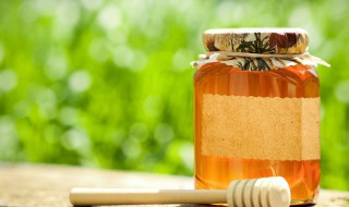 蜜糖的功效与作用（陈年蜜糖的功效与作用）
