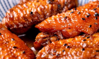 鸡翅不能和什么一起吃 可乐鸡翅不能和什么一起吃