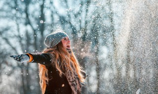 梦见下雪是预兆什么 梦见下雪了是什么预兆