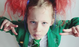 少女厌学离家打工（高中孩子厌学休学打工）