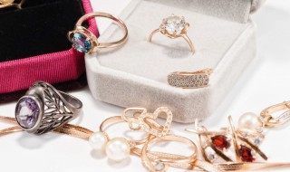 钻戒款式都有哪些分类? 钻石戒指有哪些款式